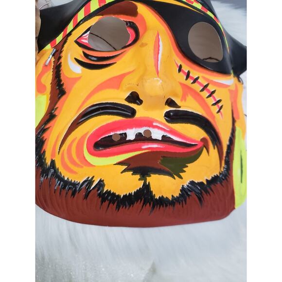 LOT 2 Monster Ben Cooper Pirate Mask Ben Cooper Halloween Vintage Black Light - Picture 6 of 16